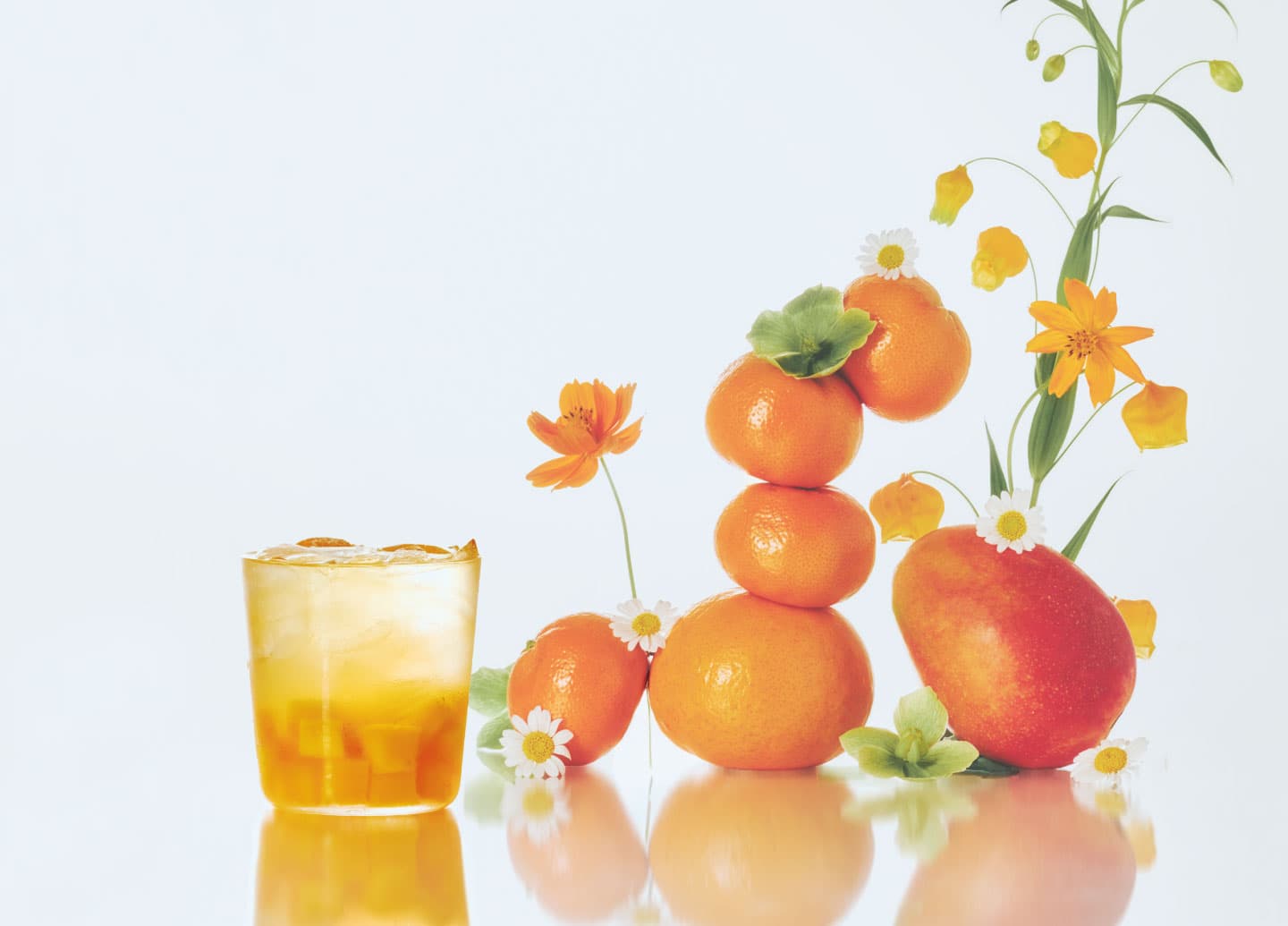 6月獵奇手搖飲!大苑子推「芒果香菜冰沙」,阿檸 「番茄雞蛋湯」免費變湯桶 6月獵奇手搖飲!大苑子推「芒果香菜冰沙」,阿檸 「番茄雞蛋湯」免費變湯桶
