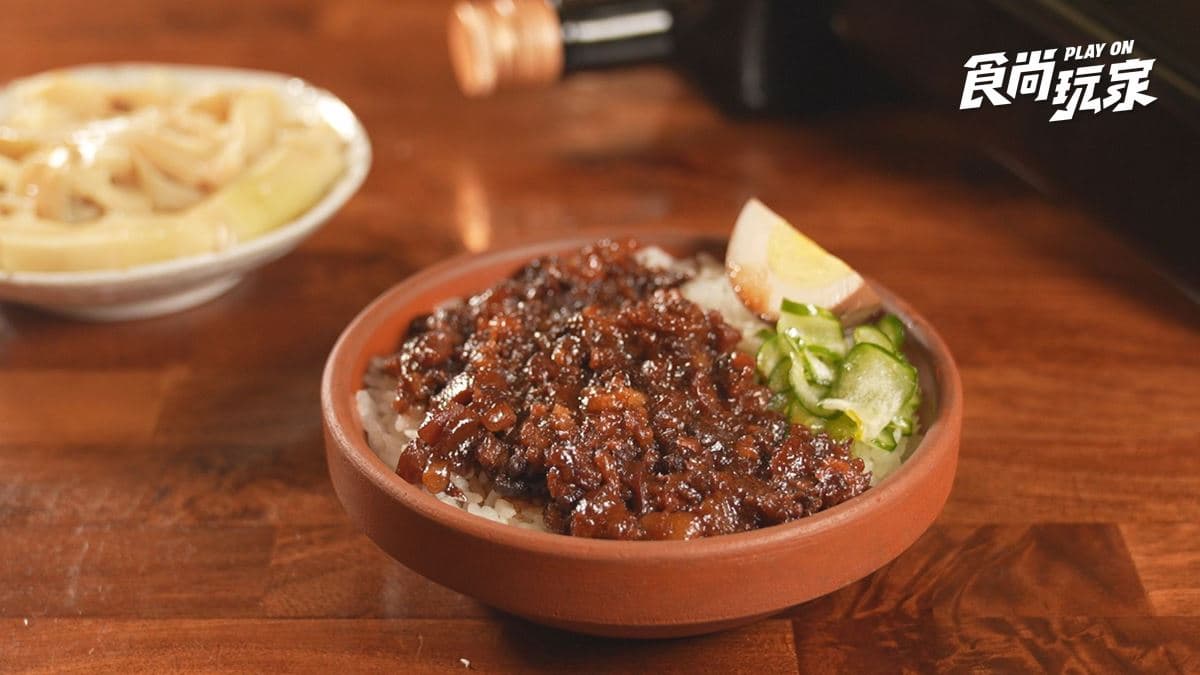 涼麵尬冰淇淋太衝擊!宜蘭8間隱藏小吃:陶碗滷肉飯、百年手打綿綿冰必吃 涼麵尬冰淇淋太衝擊!宜蘭8間隱藏小吃:陶碗滷肉飯、百年手打綿綿冰必吃