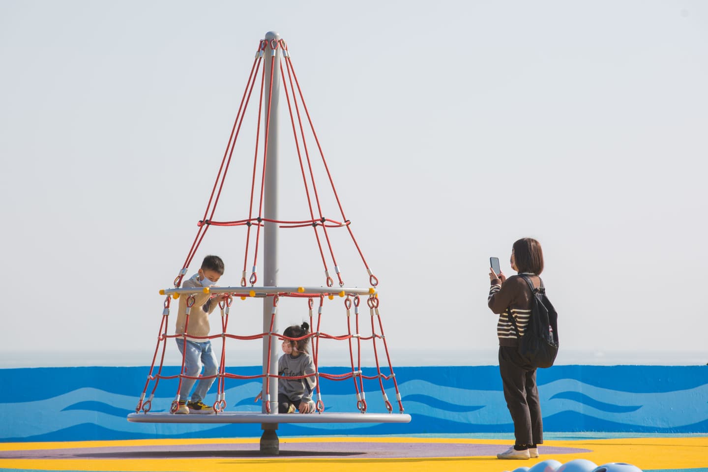 最美海景公園!瘋玩雙軌滑索、旋轉飛盤,夏天再衝限定免費戲水區 最美海景公園!瘋玩雙軌滑索、旋轉飛盤,夏天再衝限定免費戲水區