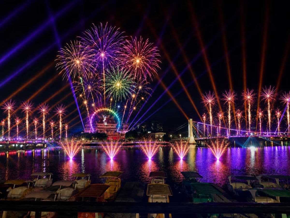 2026全台夏季煙火懶人包!首發端午連假嘉義登場,淡水漁人碼頭8月升空 2026全台夏季煙火懶人包!首發端午連假嘉義登場,淡水漁人碼頭8月升空