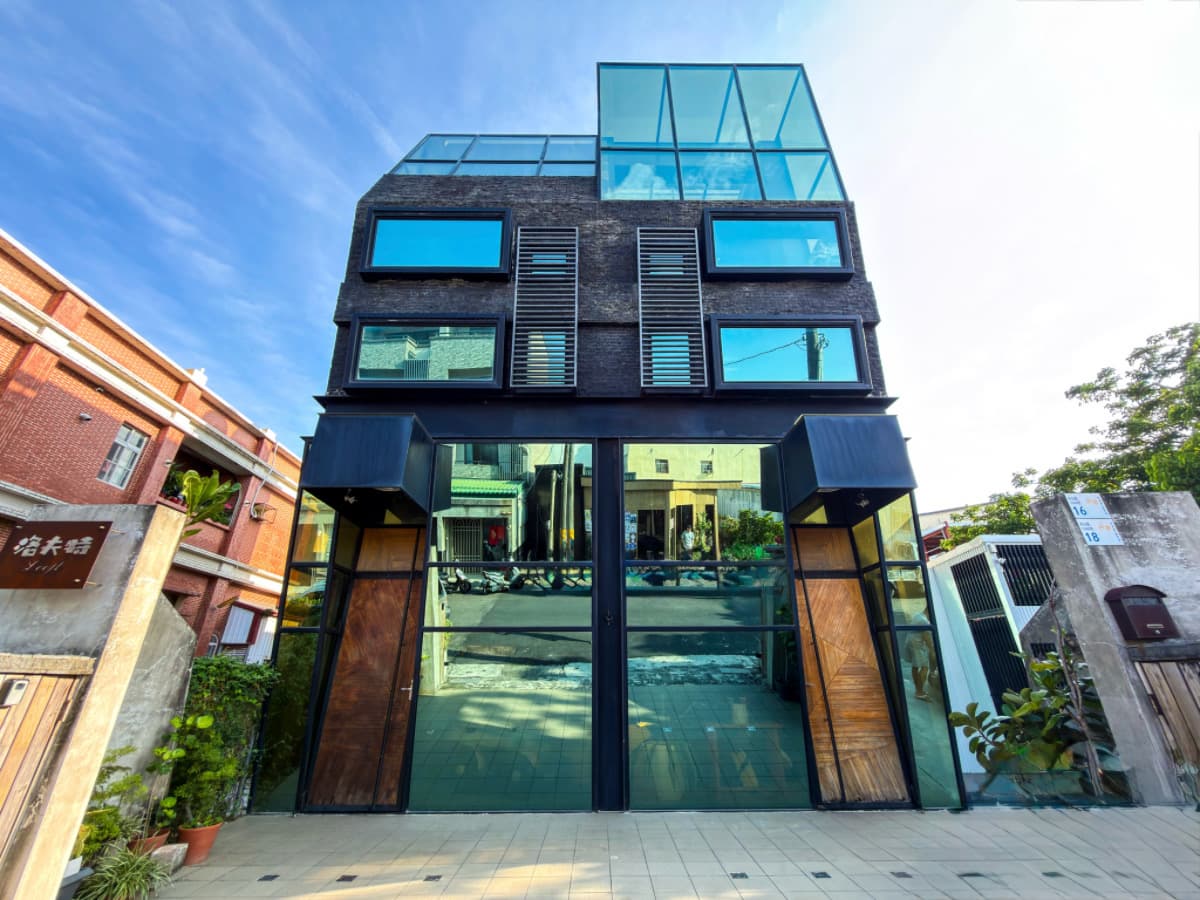 洛夫特包棟旅店 Looft Hotel img