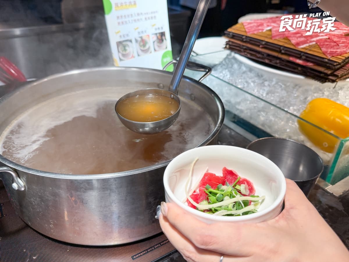 台北大直人氣Buffet推龍蝦吃到飽!壽星637元起,爽嗑壽司、杜拜巧克力 台北大直人氣Buffet推龍蝦吃到飽!壽星637元起,爽嗑壽司、杜拜巧克力