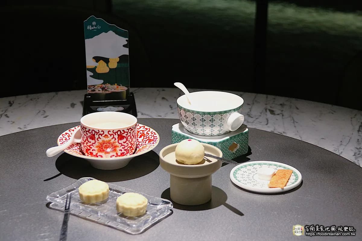 碳佐麻里跨界中式料理!台南全新高空餐廳開幕,霸王龍蝦、紅蟳煲必吃 碳佐麻里跨界中式料理!台南全新高空餐廳開幕,霸王龍蝦、紅蟳煲必吃