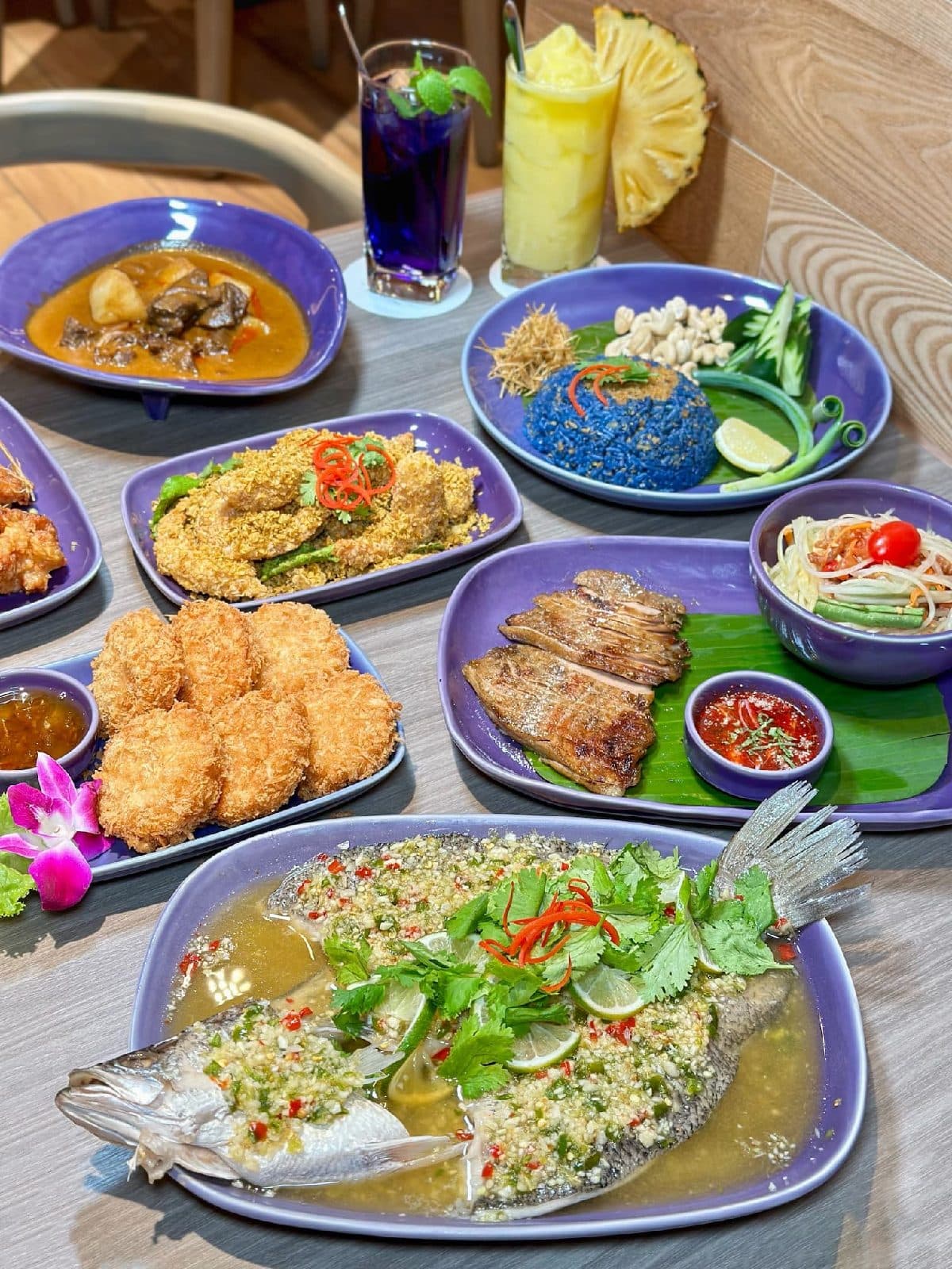 捷運忠孝復興站美食推薦21家!老店花雕雞炒飯、米其林泰式、4.8星日料 捷運忠孝復興站美食推薦21家!老店花雕雞炒飯、米其林泰式、4.8星日料