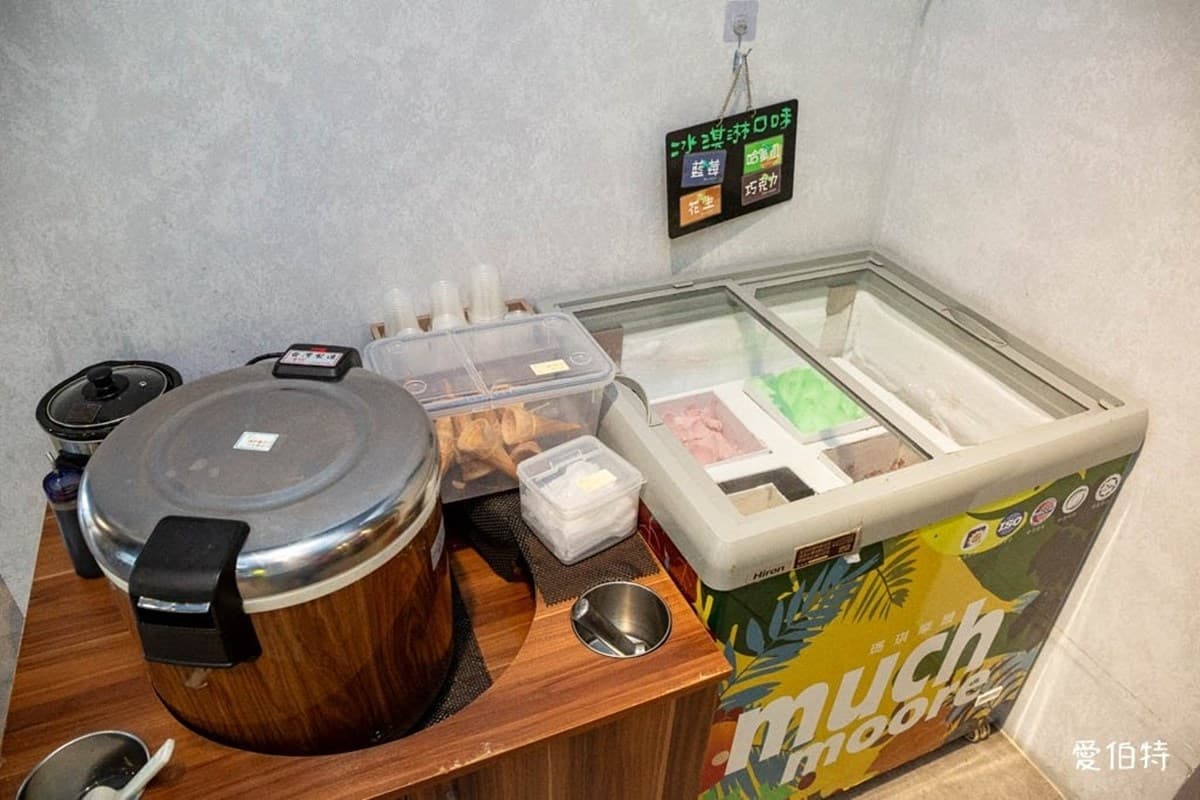 180元起吃到飽!4.9星「平價小火鍋」自助吧零食、鴨血豆腐、冰淇淋暢吃 180元起吃到飽!4.9星「平價小火鍋」自助吧零食、鴨血豆腐、冰淇淋暢吃