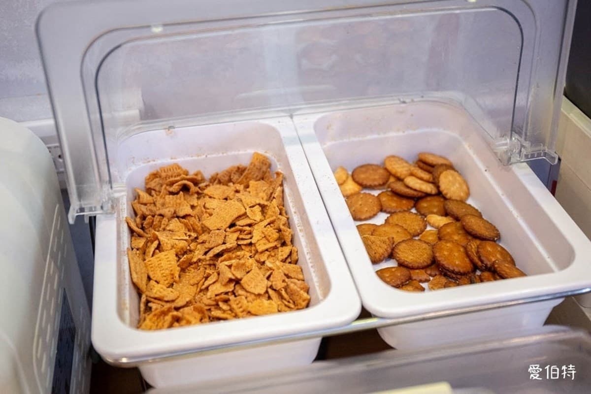 180元起吃到飽!4.9星「平價小火鍋」自助吧零食、鴨血豆腐、冰淇淋暢吃 180元起吃到飽!4.9星「平價小火鍋」自助吧零食、鴨血豆腐、冰淇淋暢吃