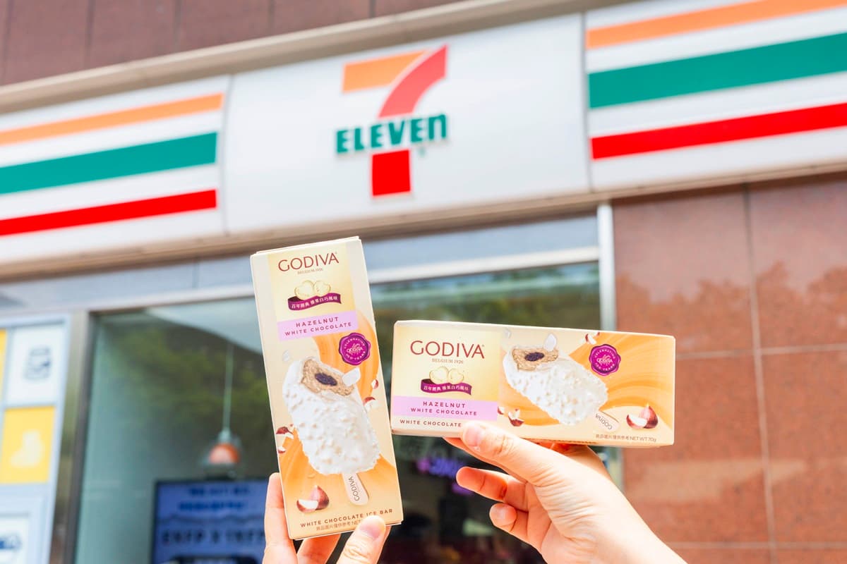 超商冰櫃掃貨了!7-11、全家15款冰品推薦,小熊餅乾、GODIVA、PABLO都有 超商冰櫃掃貨了!7-11、全家15款冰品推薦,小熊餅乾、GODIVA、PABLO都有