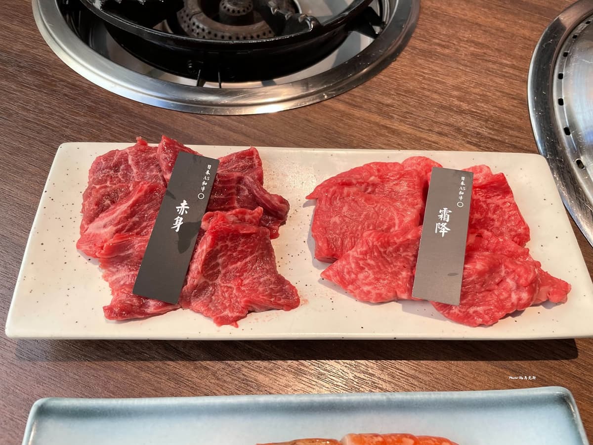 999元吃到飽!台中「銀山燒肉」無限供應和牛、壽喜燒、珍奶,壽星9折優惠 999元吃到飽!台中「銀山燒肉」無限供應和牛、壽喜燒、珍奶,壽星9折優惠