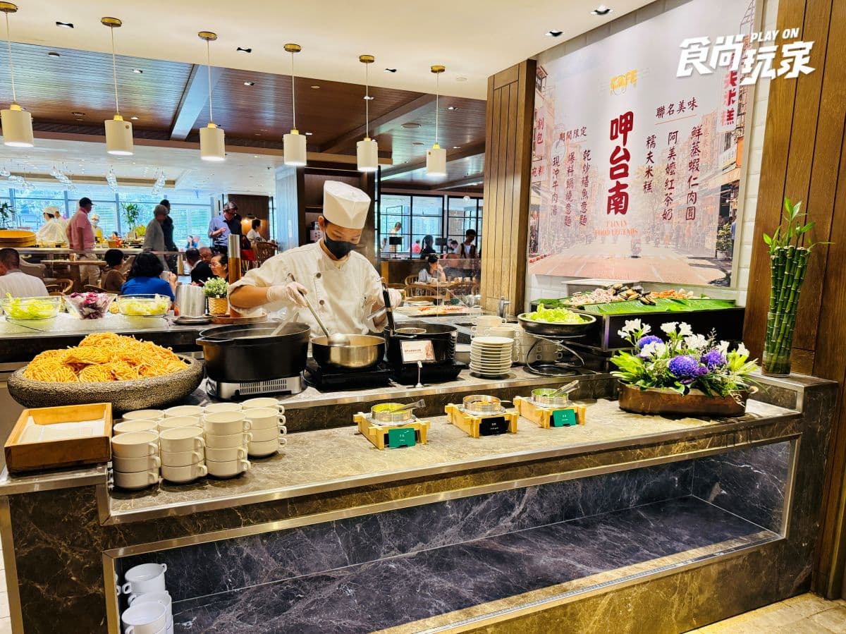 吃到飽4人同行1人免費!台南排隊名店、鱔魚意麵、現做愛文芒果冰無限吃 吃到飽4人同行1人免費!台南排隊名店、鱔魚意麵、現做愛文芒果冰無限吃