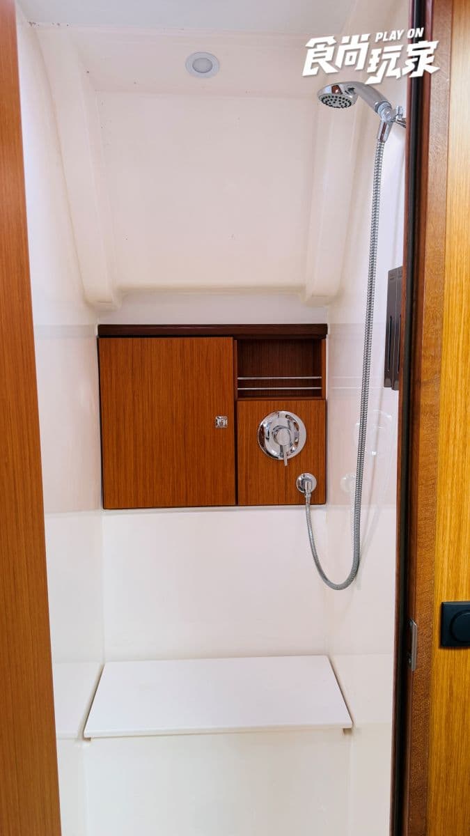 澎湖隱藏版玩法開箱!搭遊艇跳島玩水、體驗自駕開帆船,近距離看海上花火節 澎湖隱藏版玩法開箱!搭遊艇跳島玩水、體驗自駕開帆船,近距離看海上花火節