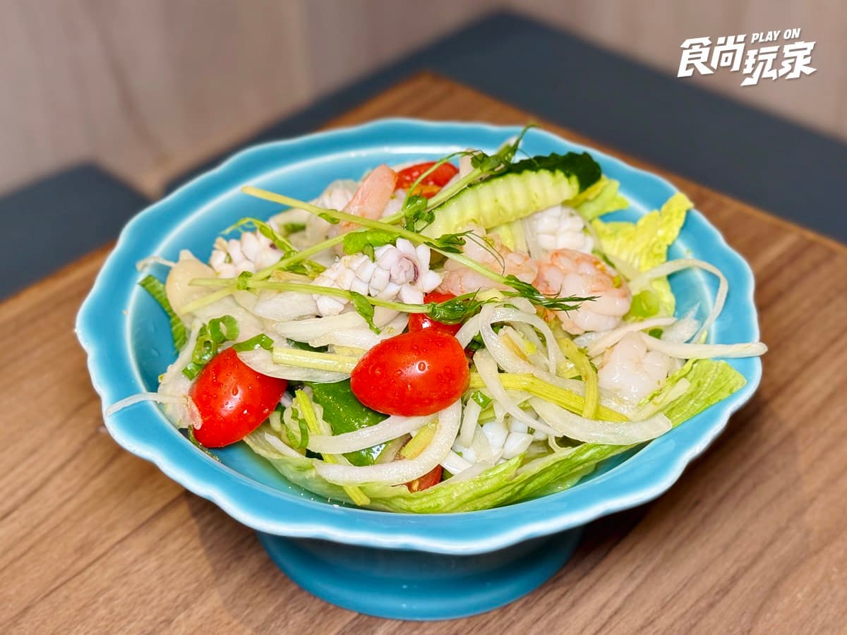 479元泰式火鍋吃到飽!50款自助吧、肉品海鮮、熟食暢夾,免費送整尾檸檬魚 479元泰式火鍋吃到飽!50款自助吧、肉品海鮮、熟食暢夾,免費送整尾檸檬魚