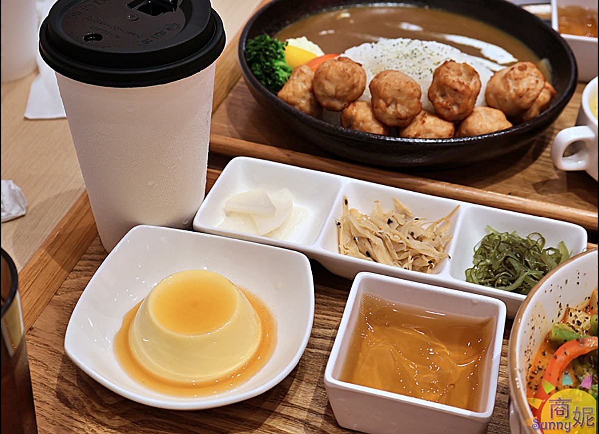 139元日式咖哩+自助吧吃到飽!台中平價咖哩飯推薦,霜淇淋、濃湯無限供應 139元日式咖哩+自助吧吃到飽!台中平價咖哩飯推薦,霜淇淋、濃湯無限供應