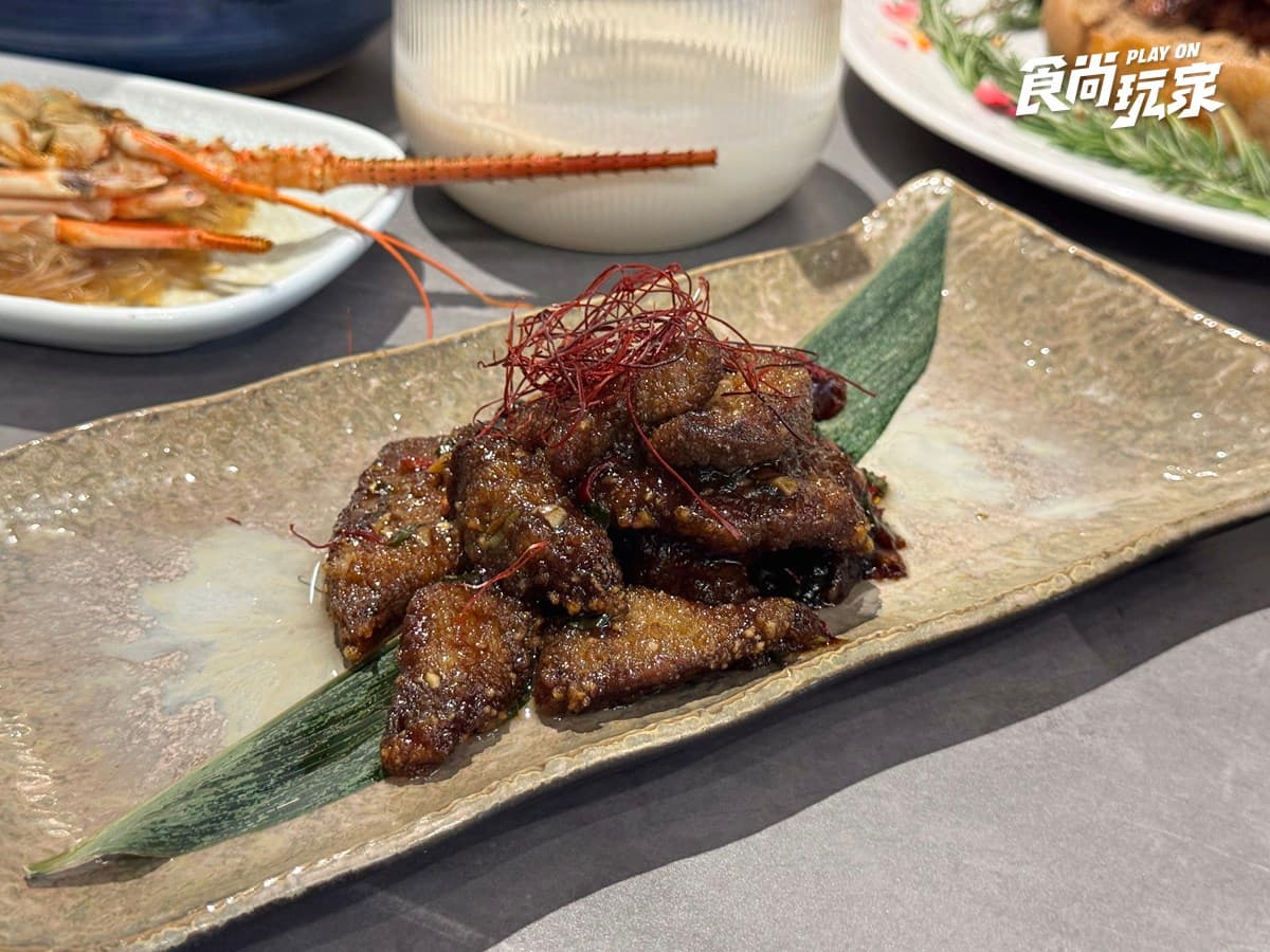 東區新開幕「新派台菜」!全台獨創「麵包春雞」、手沖豆腐花,加碼送龍蝦煲 東區新開幕「新派台菜」!全台獨創「麵包春雞」、手沖豆腐花,加碼送龍蝦煲