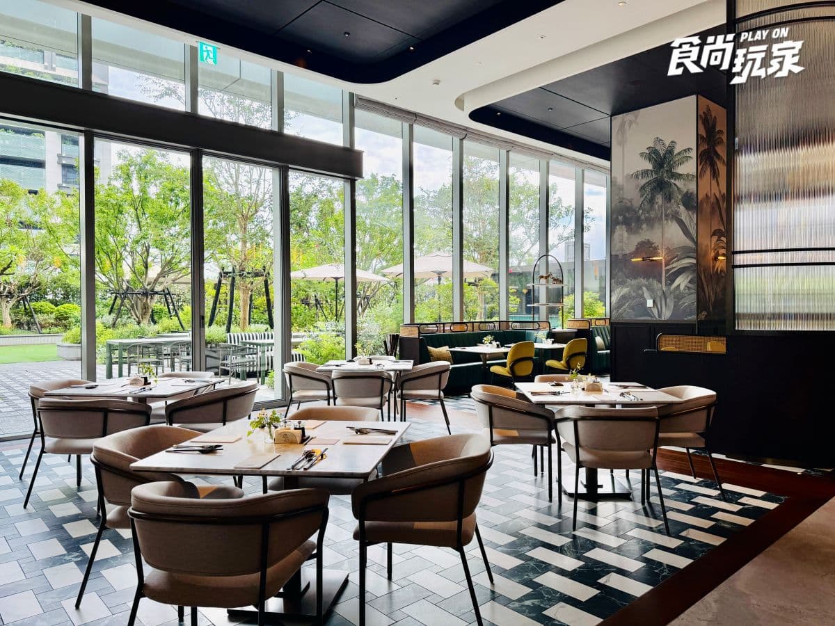 新北最美飯店天花板!新開幕「板橋馥華艾美酒店」開箱,雨林花園享受吃到飽 新北最美飯店天花板!新開幕「板橋馥華艾美酒店」開箱,雨林花園享受吃到飽