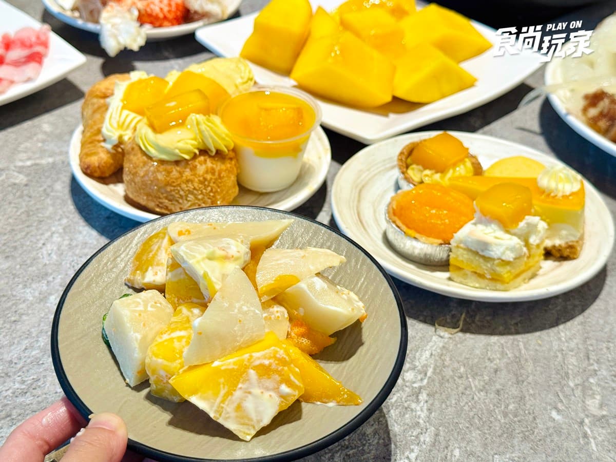 全台最狂火鍋「芒果吃到飽」!百款芒果甜點、雪花冰無限吃,活蝦、雪蟹腳任夾 全台最狂火鍋「芒果吃到飽」!百款芒果甜點、雪花冰無限吃,活蝦、雪蟹腳任夾