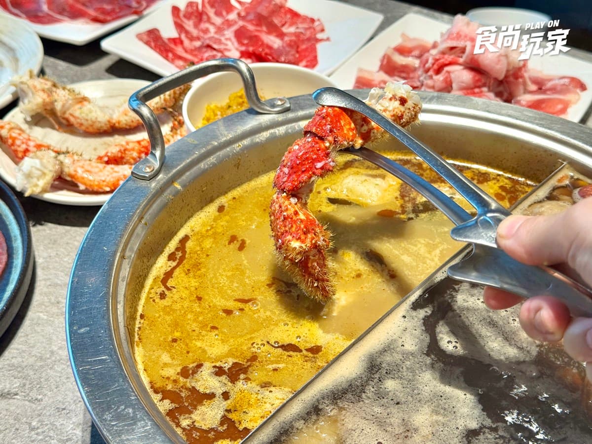 全台最狂火鍋「芒果吃到飽」!百款芒果甜點、雪花冰無限吃,活蝦、雪蟹腳任夾 全台最狂火鍋「芒果吃到飽」!百款芒果甜點、雪花冰無限吃,活蝦、雪蟹腳任夾
