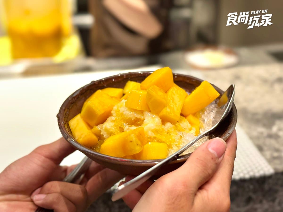 全台最狂火鍋「芒果吃到飽」!百款芒果甜點、雪花冰無限吃,活蝦、雪蟹腳任夾 全台最狂火鍋「芒果吃到飽」!百款芒果甜點、雪花冰無限吃,活蝦、雪蟹腳任夾