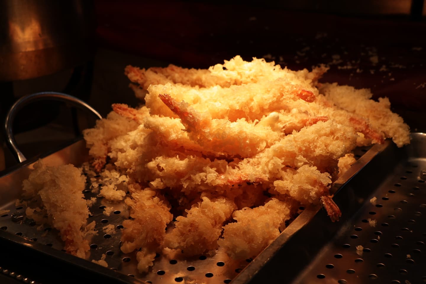 台中超狂Buffet!最低818元起,生魚片、牛肉湯、港點吃到飽,在地人最高7折 台中超狂Buffet!最低818元起,生魚片、牛肉湯、港點吃到飽,在地人最高7折