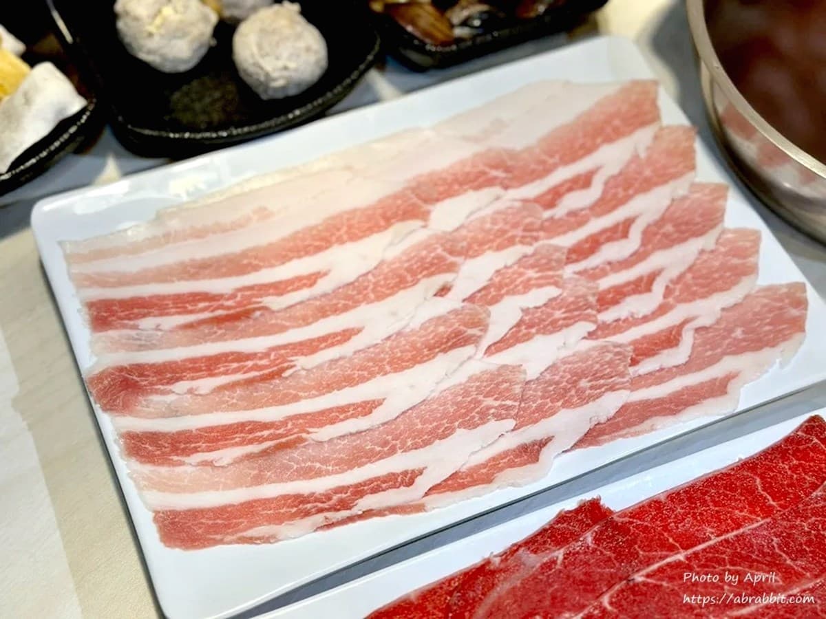 199元火鍋吃到飽!「高CP值鍋物」30款自助吧蔬食、DIY霜淇淋、肉燥飯暢吃 199元火鍋吃到飽!「高CP值鍋物」30款自助吧蔬食、DIY霜淇淋、肉燥飯暢吃