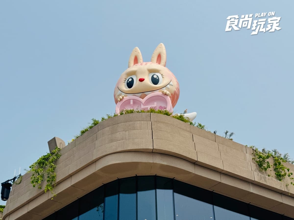 東南亞第1間「泡泡瑪特甜點店」!5款必吃星星人蛋糕,免費拍超萌Labubu 東南亞第1間「泡泡瑪特甜點店」!5款必吃星星人蛋糕,免費拍超萌Labubu
