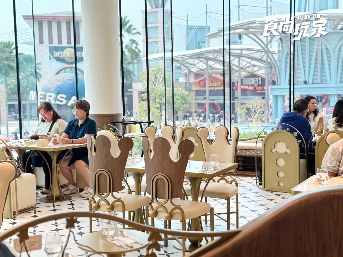 東南亞第1間「泡泡瑪特甜點店」!5款必吃星星人蛋糕,免費拍超萌Labubu 東南亞第1間「泡泡瑪特甜點店」!5款必吃星星人蛋糕,免費拍超萌Labubu