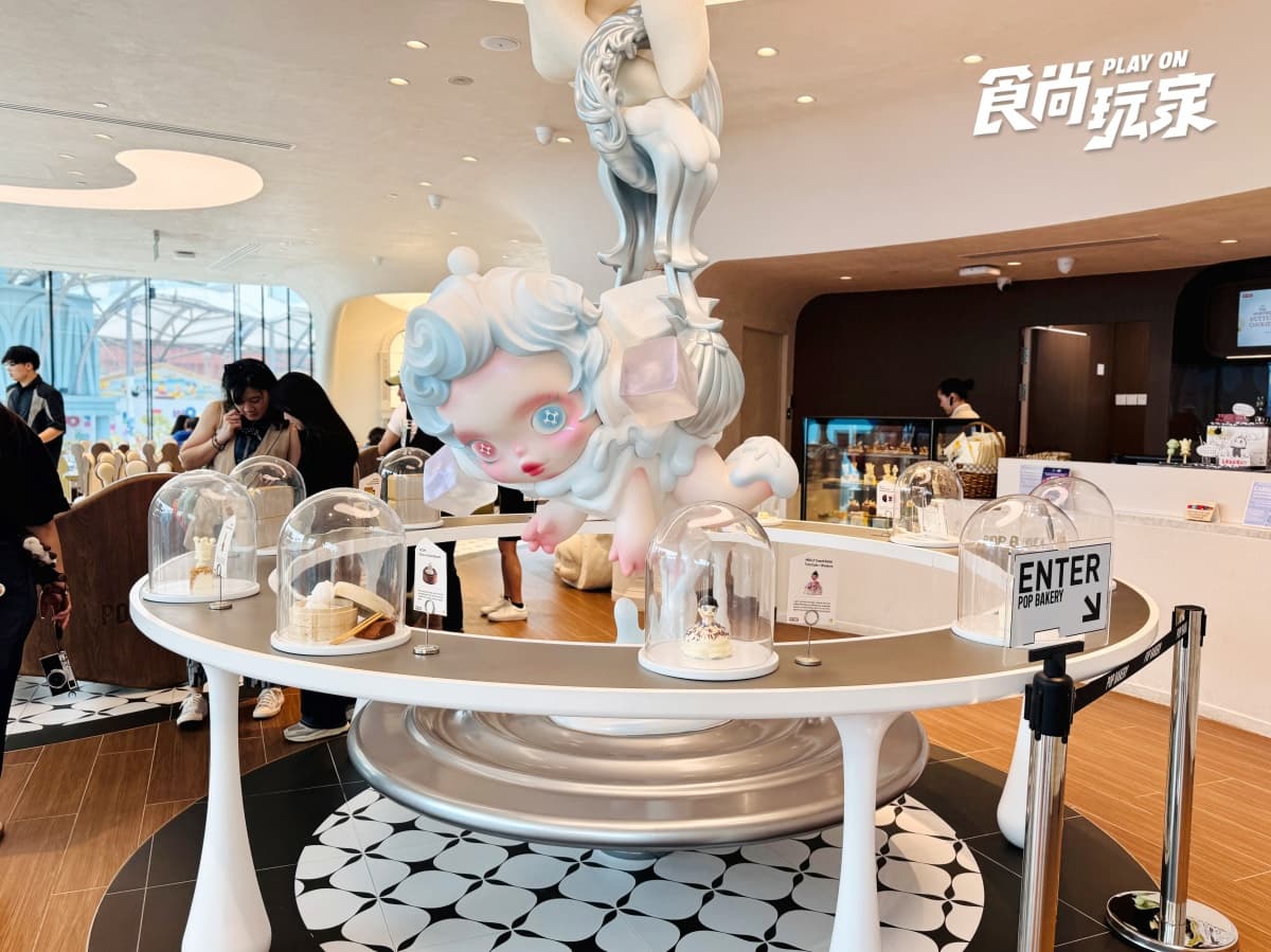 東南亞第1間「泡泡瑪特甜點店」!5款必吃星星人蛋糕,免費拍超萌Labubu 東南亞第1間「泡泡瑪特甜點店」!5款必吃星星人蛋糕,免費拍超萌Labubu