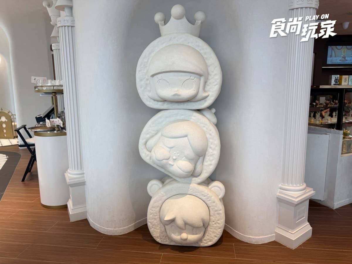 東南亞第1間「泡泡瑪特甜點店」!5款必吃星星人蛋糕,免費拍超萌Labubu 東南亞第1間「泡泡瑪特甜點店」!5款必吃星星人蛋糕,免費拍超萌Labubu