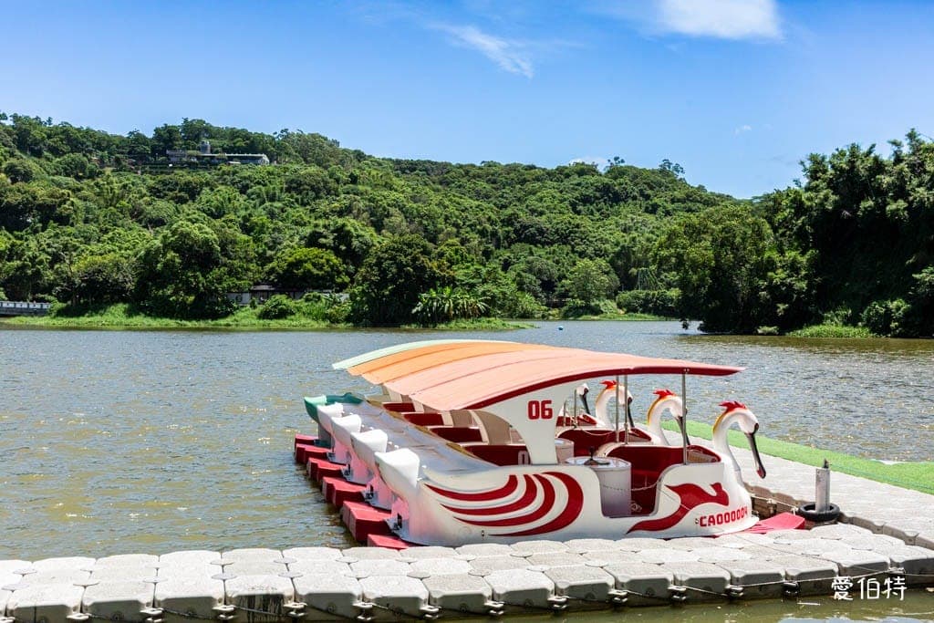 青草湖