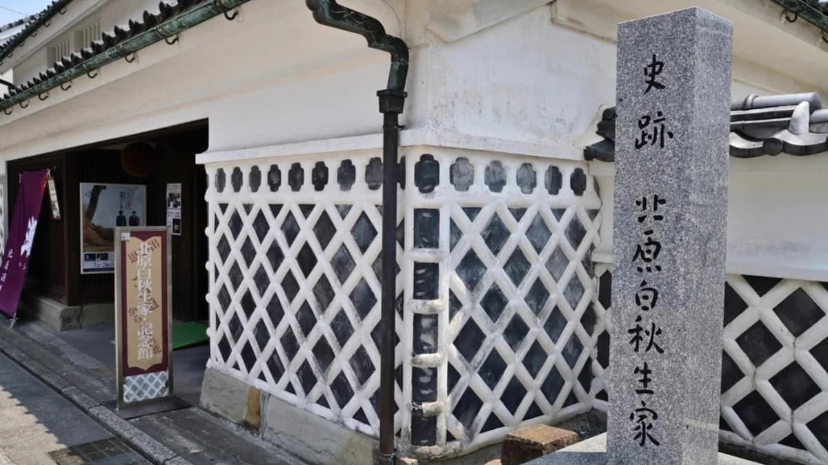 福岡玩近郊!柳川體驗遊船「爬橋跳船秀」、吃400年鰻魚飯,交通、行程一次看 福岡玩近郊!柳川體驗遊船「爬橋跳船秀」、吃400年鰻魚飯,交通、行程一次看