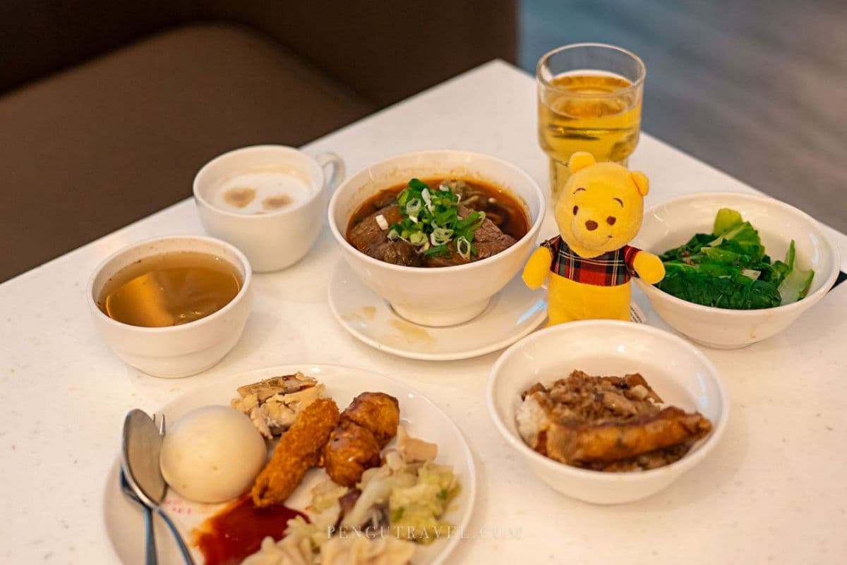牛肉麵、鹹酥雞吃到飽!桃園機場「臺灣夜市祭」開跑,疊印明信片免費帶回家 牛肉麵、鹹酥雞吃到飽!桃園機場「臺灣夜市祭」開跑,疊印明信片免費帶回家