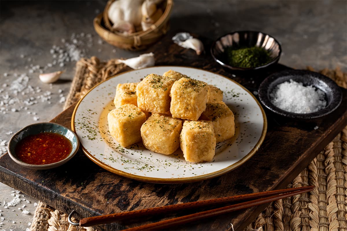 「涓豆腐」4人同行送黃金酥炸嫩豆腐
