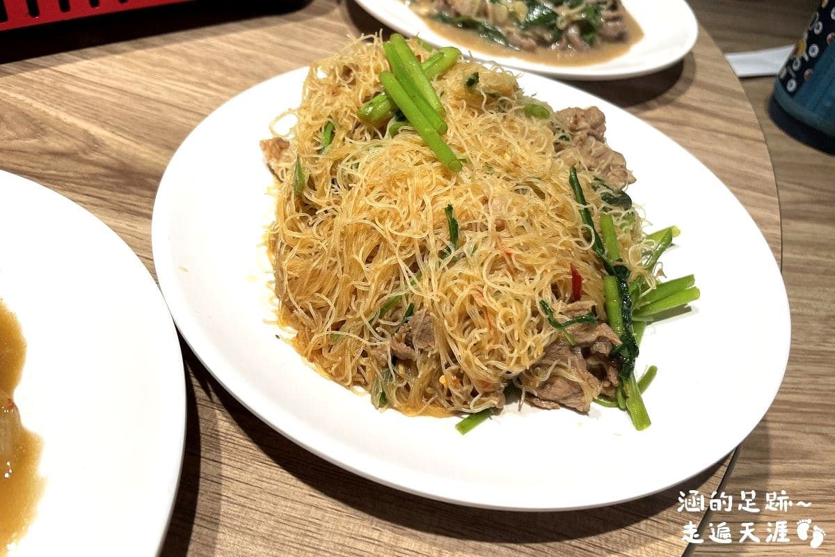 夏天照樣客滿!台北「超強排隊羊肉爐」好評破5000,爽嗑超過30種全羊料理 夏天照樣客滿!台北「超強排隊羊肉爐」好評破5000,爽嗑超過30種全羊料理