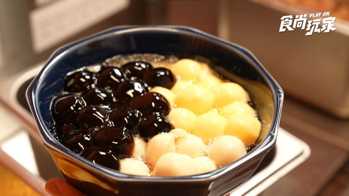 免費續豆花!桃園超狂「圓形豆花」連配料都變圓,還能變身手搖飲用吸的 免費續豆花!桃園超狂「圓形豆花」連配料都變圓,還能變身手搖飲用吸的