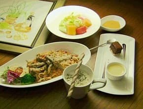 假文青週休二日遊台南