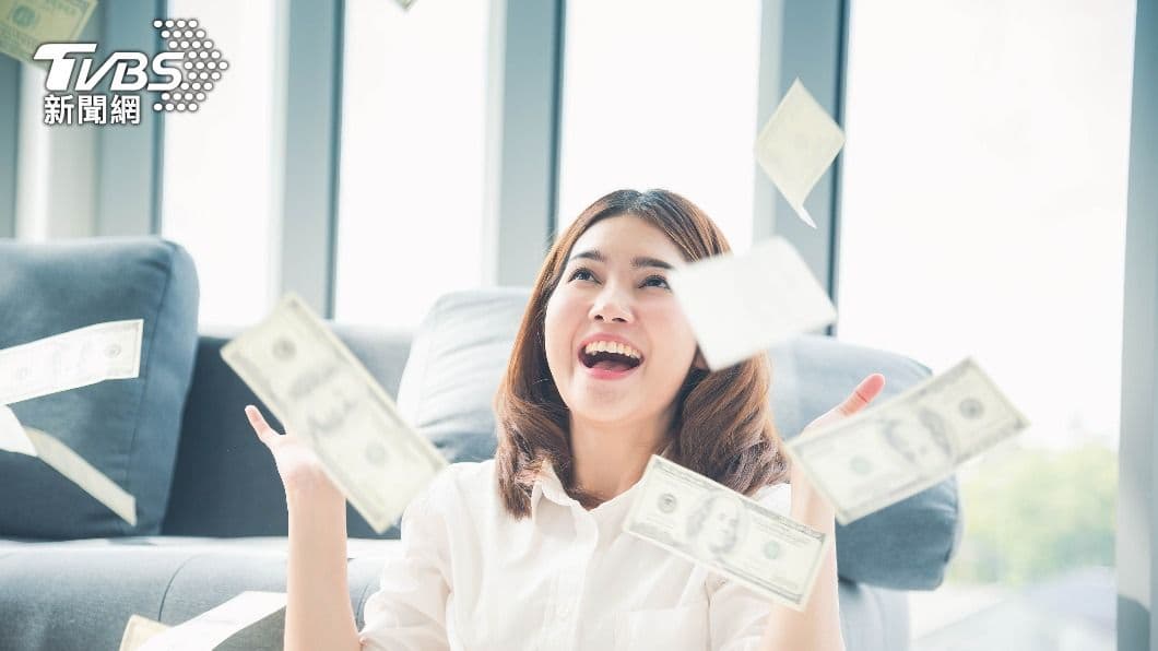 農曆2、3、9月出生的人天生有福氣。(示意圖/shutterstock達志影像) 3星座女天生富貴命!獅子座具影響力成就高,「第1名」堅持細膩注定享福