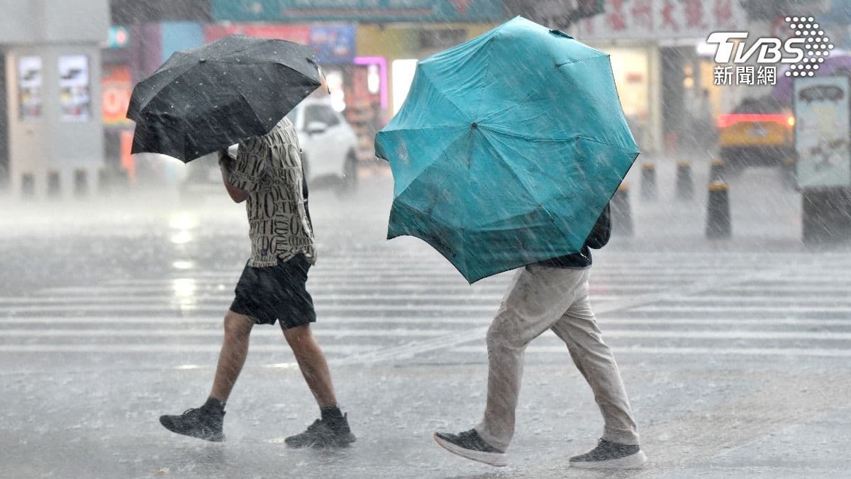 10/3全台颱風假一覽!22縣市已宣布停班停課,北北基防強降雨 山陀兒颱風假-山陀兒停班停課-颱風停班停課-颱風假-10/3颱風假-明天颱風假-明天停班停課-停班停課達標