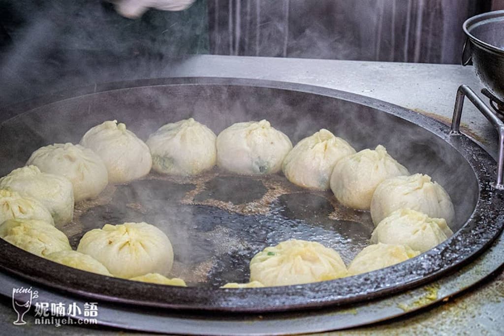 生煎包、水煎包差在哪?老饕揭祕:外觀、內餡、製作都不同|食尚玩家