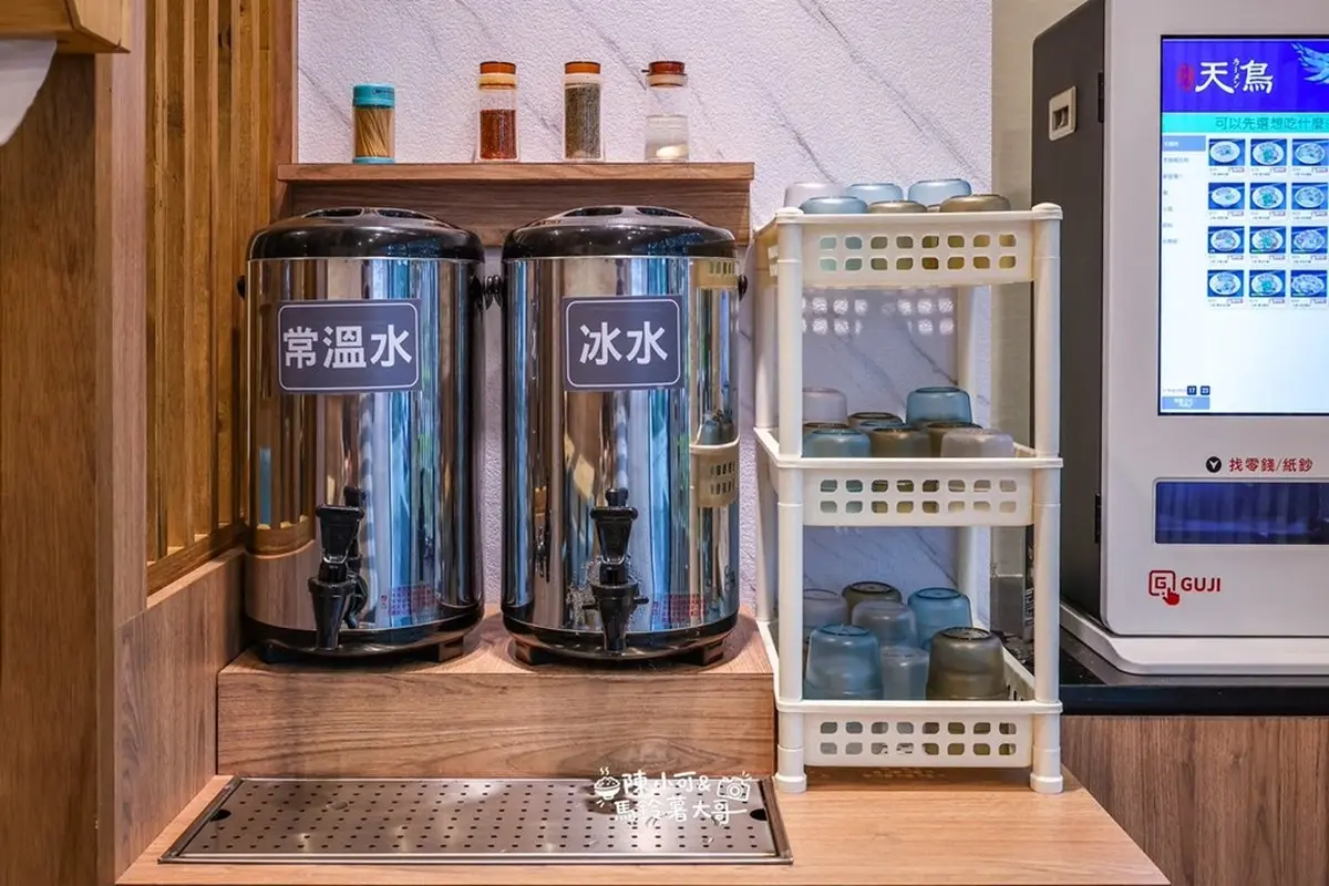 230元起吃到飽！高CP值「豚骨拉麵」免費續麵、加飯，內用飲料汽水喝到飽