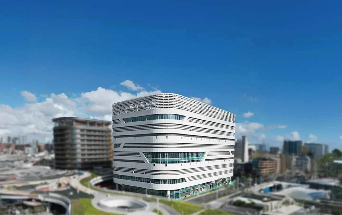高雄百貨又多１間！搭台鐵、捷運都能抵達，預計這時開幕、引進逾150個品牌