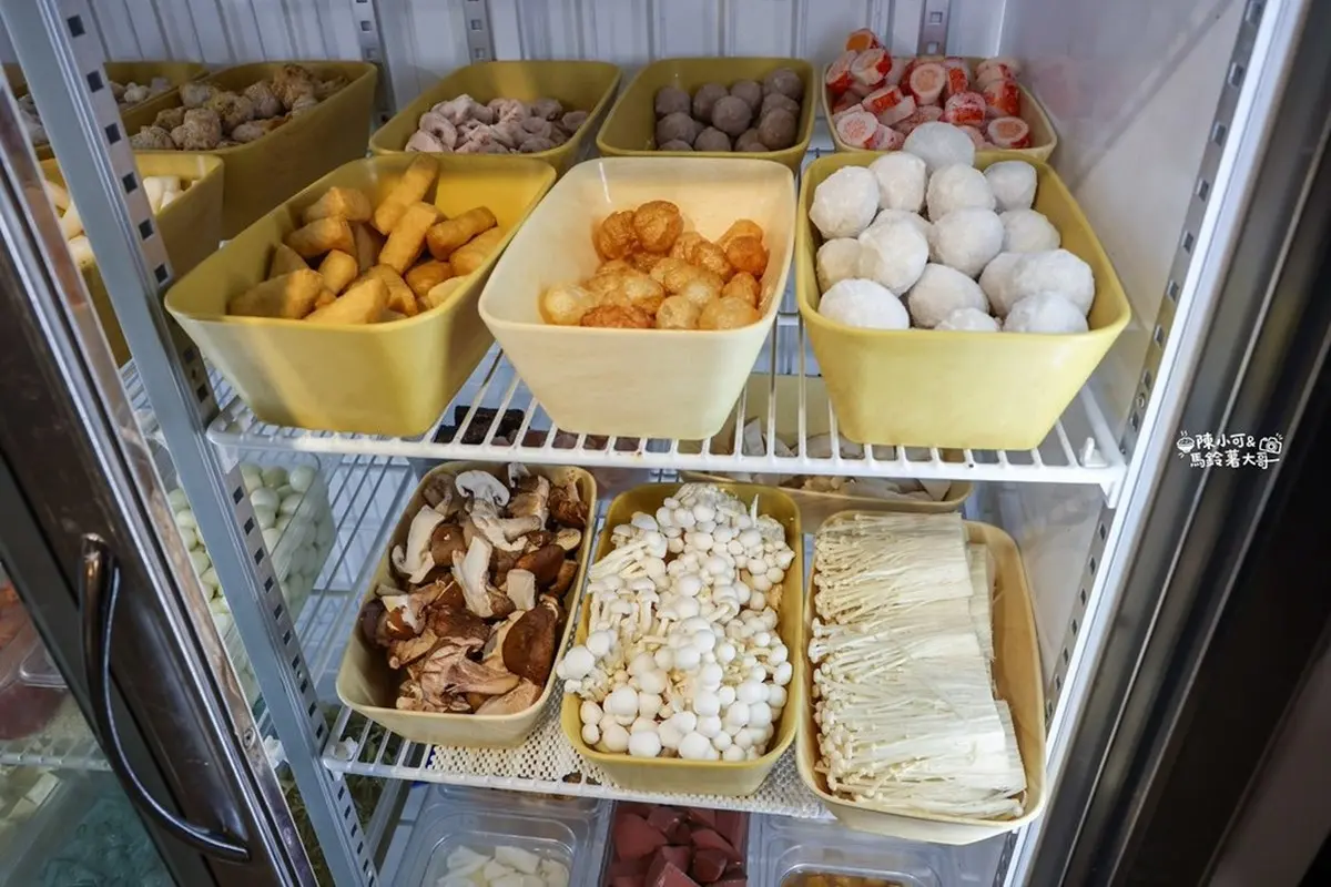 台北超佛「涮涮鍋吃到飽」350元起!30款蔬食、水果甜點任夾,還有膠囊咖啡 台北超佛「涮涮鍋吃到飽」350元起!30款蔬食、水果甜點任夾,還有膠囊咖啡