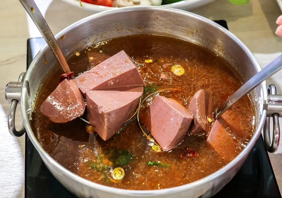 台北超佛「涮涮鍋吃到飽」350元起!30款蔬食、水果甜點任夾,還有膠囊咖啡 台北超佛「涮涮鍋吃到飽」350元起!30款蔬食、水果甜點任夾,還有膠囊咖啡
