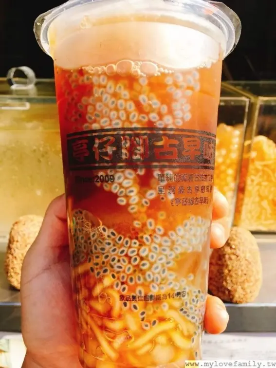 童年回憶殺!全台15家不敗古早味飲品:8元鋁箔包紅茶、黑糖粉圓、木瓜牛乳 童年回憶殺!全台15家不敗古早味飲品:8元鋁箔包紅茶、黑糖粉圓、木瓜牛乳