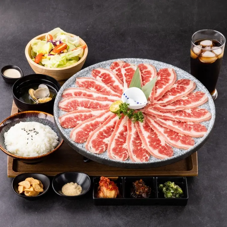 【新開店】全家開燒肉店！「IKIGAI燒肉」１人也能吃，牛胸腹套餐320元吃超飽