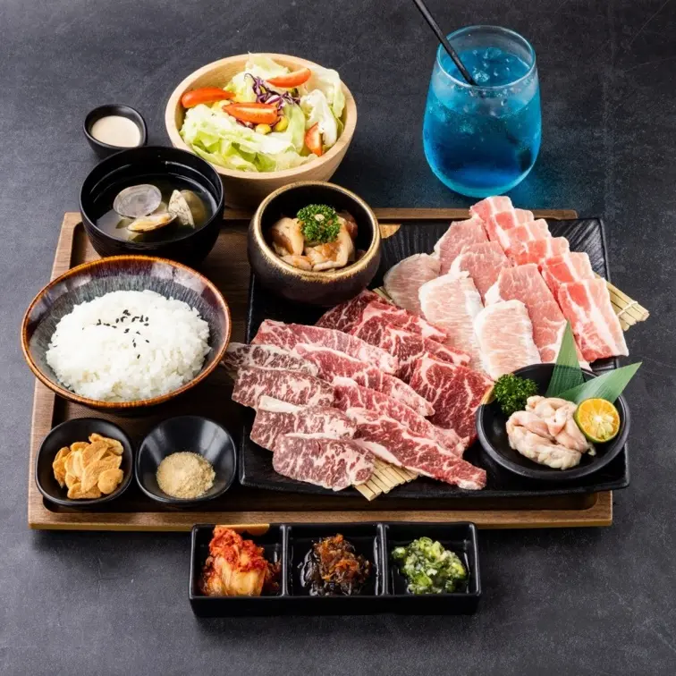 【新開店】全家開燒肉店！「IKIGAI燒肉」１人也能吃，牛胸腹套餐320元吃超飽