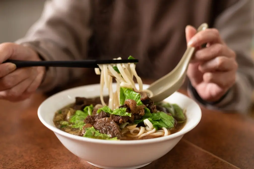 ChatGPT推薦新竹美食,第1名竟是「這個」!在地人噗呲:AI的味覺可能壞了 ChatGPT推薦新竹美食,第1名竟是「這個」!在地人噗呲:AI的味覺可能壞了
