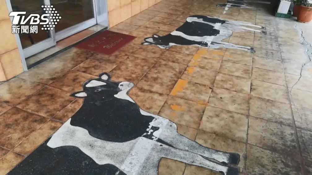 木瓜牛乳始祖是誰？２家老店爭頭銜，戲劇一姐推這家：不加水跟糖超濃郁唰嘴