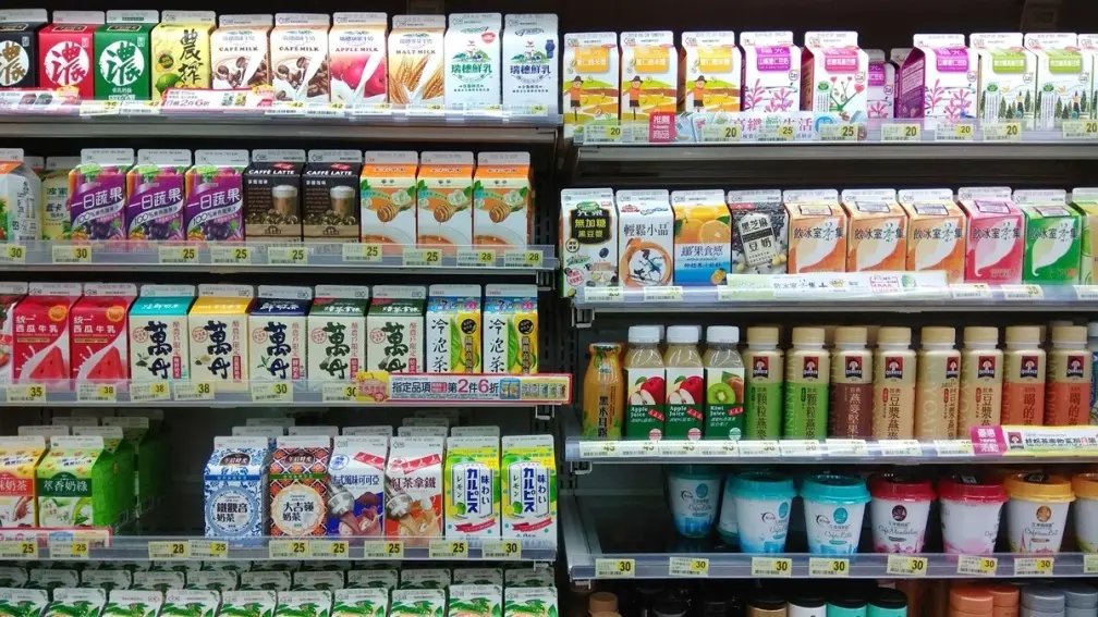 １款「懷舊飲料」驚現韓國超商！台灣超商卻買不到，內行人曝背後原因