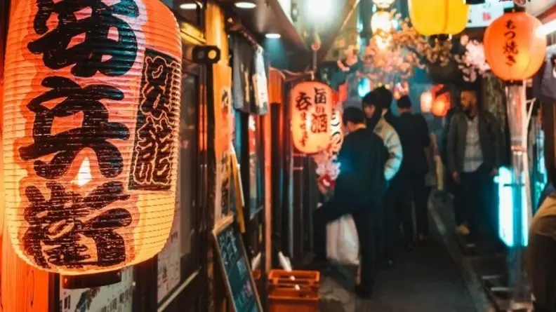 日本潛規則大揭祕！網友曝居酒屋結帳被多收錢，驚訝原來「這個」要收費