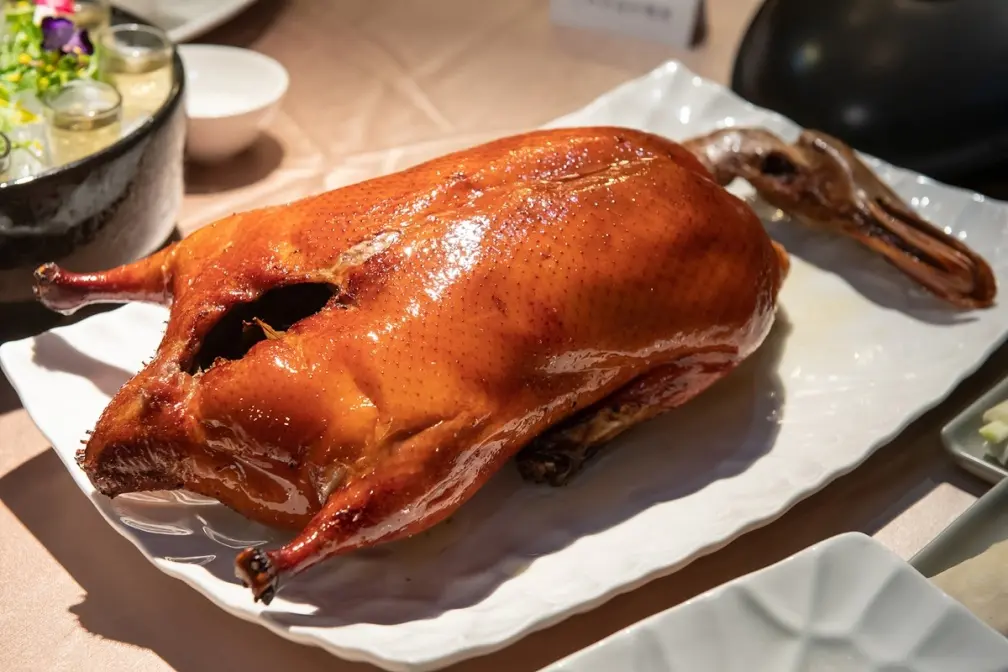 8月超夯新開店7家!天花板級吃到飽、全台唯一韓式蔬食、千坪粵菜烤鴨五吃 8月超夯新開店7家!天花板級吃到飽、全台唯一韓式蔬食、千坪粵菜烤鴨五吃