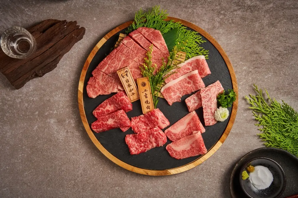 8月新菜單12家吃起來!鰻蟹鮭鰻魚飯、粉系芭比霜淇淋、爆量起司咔滋餅 8月新菜單12家吃起來!鰻蟹鮭鰻魚飯、粉系芭比霜淇淋、爆量起司咔滋餅